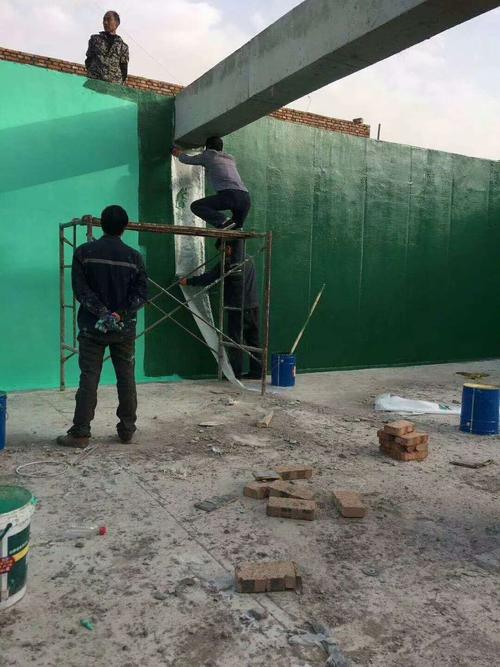 宜宾针对老旧车间地面普遍存在的起砂、裂缝问题